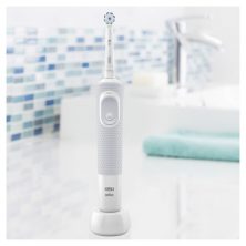 Periuta de dinti electrica Oral-B Vitality D100 Sensi Ultra Thin