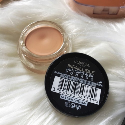 Corector Anticearcan Loreal Infaillible Concealer Pomade 24 H , Light Medium