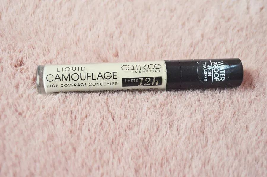 Catrice Liquid Camouflage High Coverage Concealer – Anticearcan cu acoperire mare