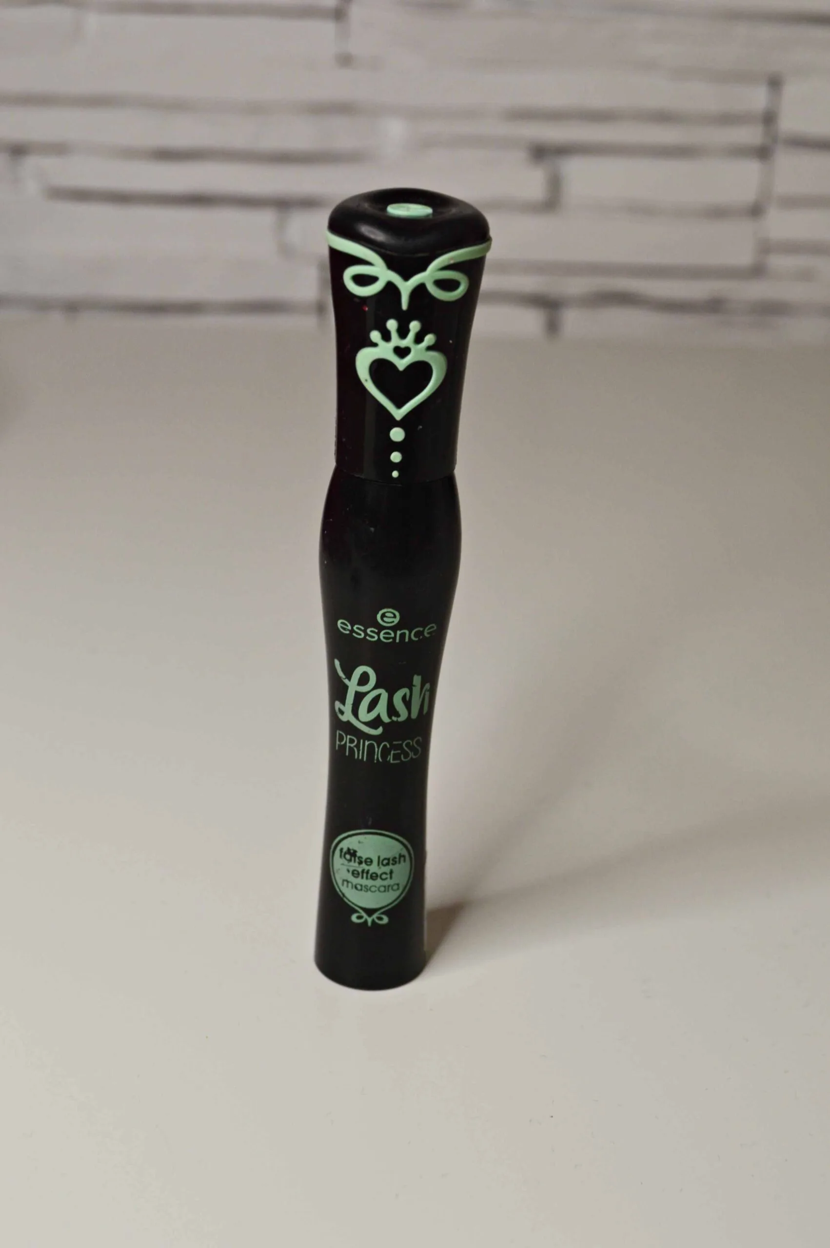 essence lash princess false lash mascara