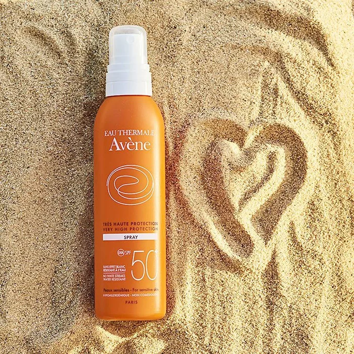 Spray cu protectie solara Avene SPF 50+ Review si Pareri personale